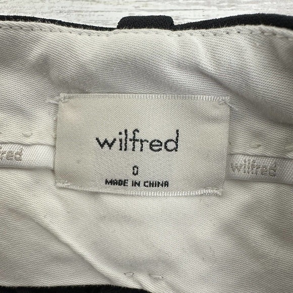 Aritzia Wilfred Size 0 Effortless Pant Pleated High Rise Wide Leg Black Waist 25 - Picture 8 of 16